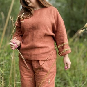 Lininis kostiumėlis - Rudas